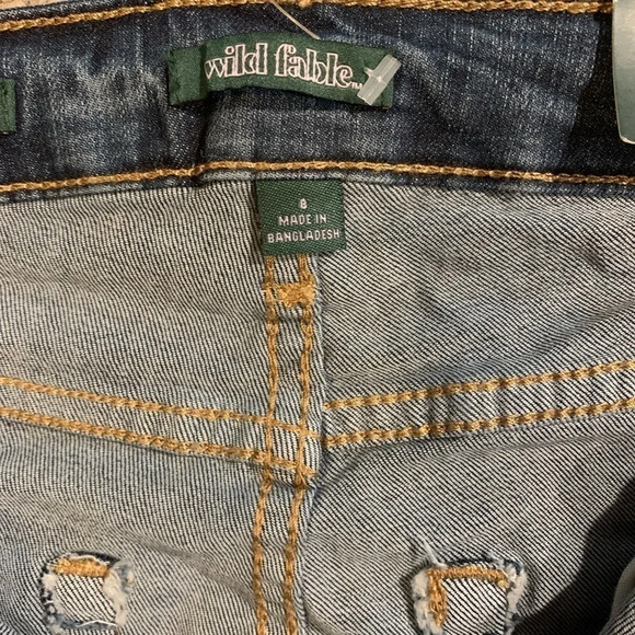 Wild Fable Dark Wash Distressed Straight Leg Denim Jeans size 8 - Picture 2 of 6